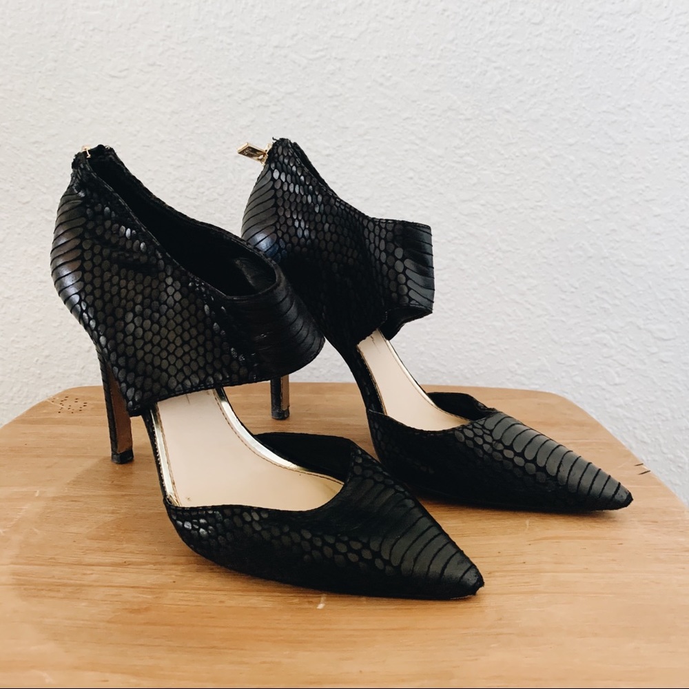 Jessica Simpson Coswell Snack Skin Pumps